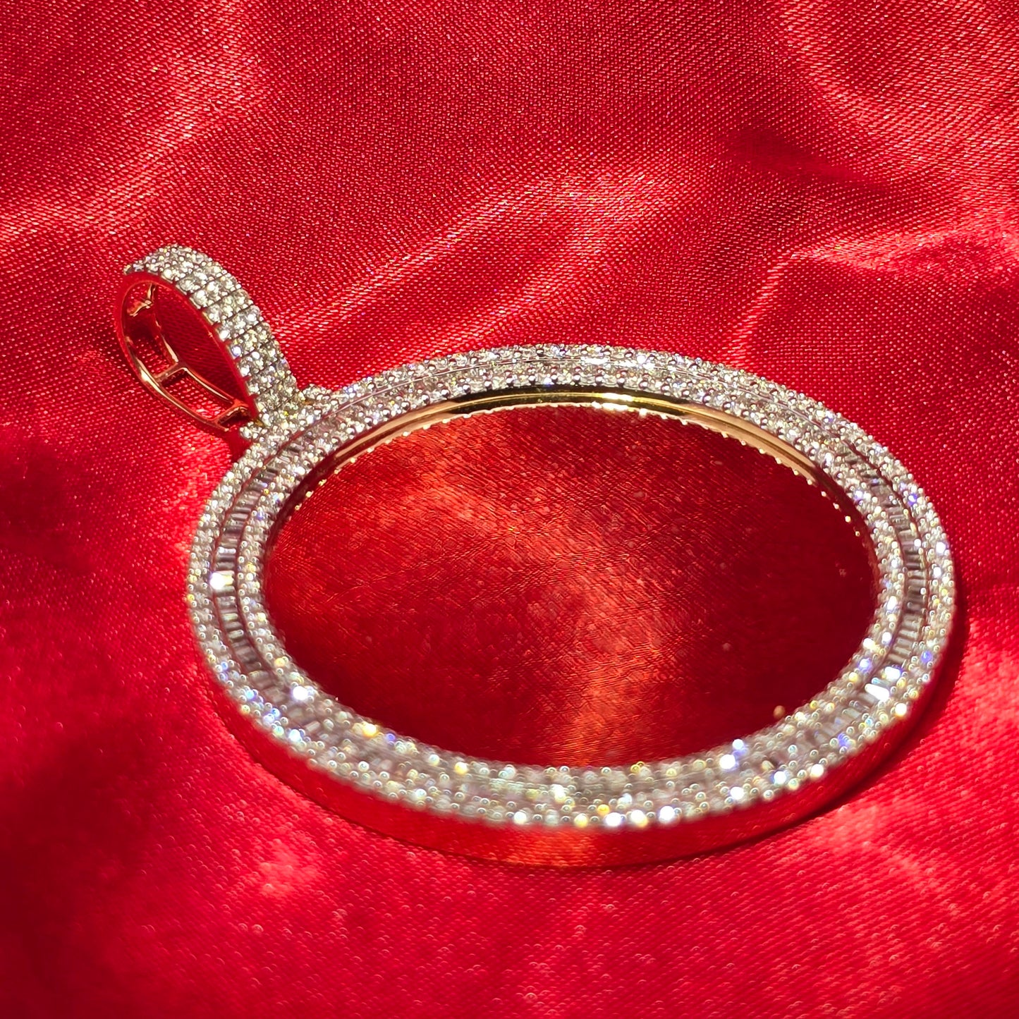 10k Yellow Gold Diamond Round Memory Pendant 3.79 ctw