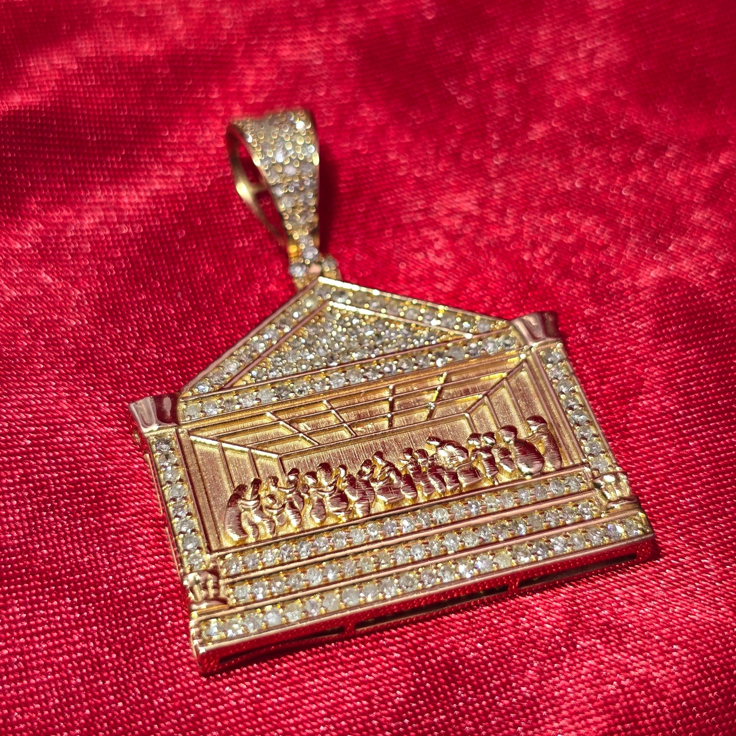 10k Last Supper Pendant with Diamond Detailing 1.25ctw Diamond