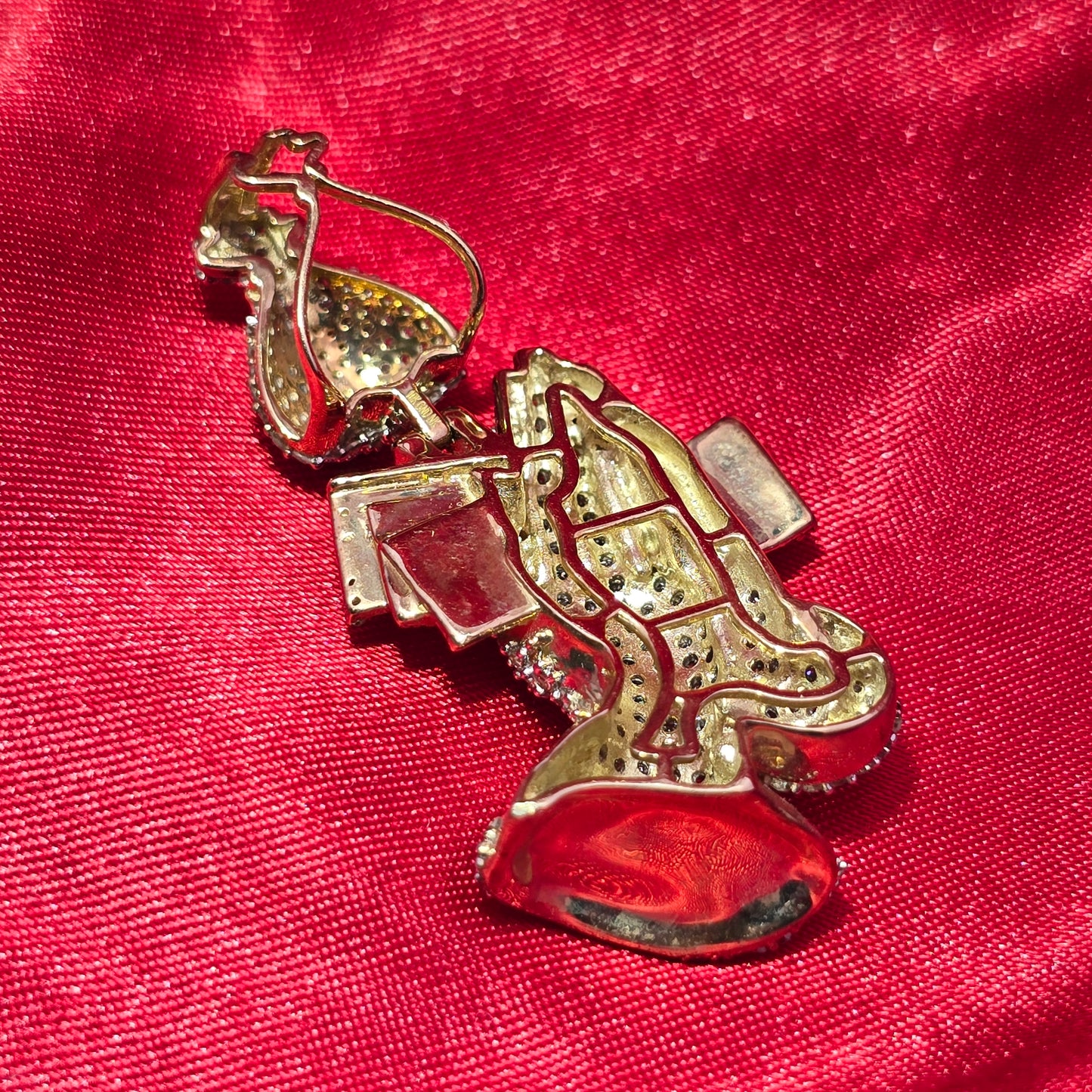 Praying Hands Pendant 2.00 ct. Diamond 10K Yellow Gold