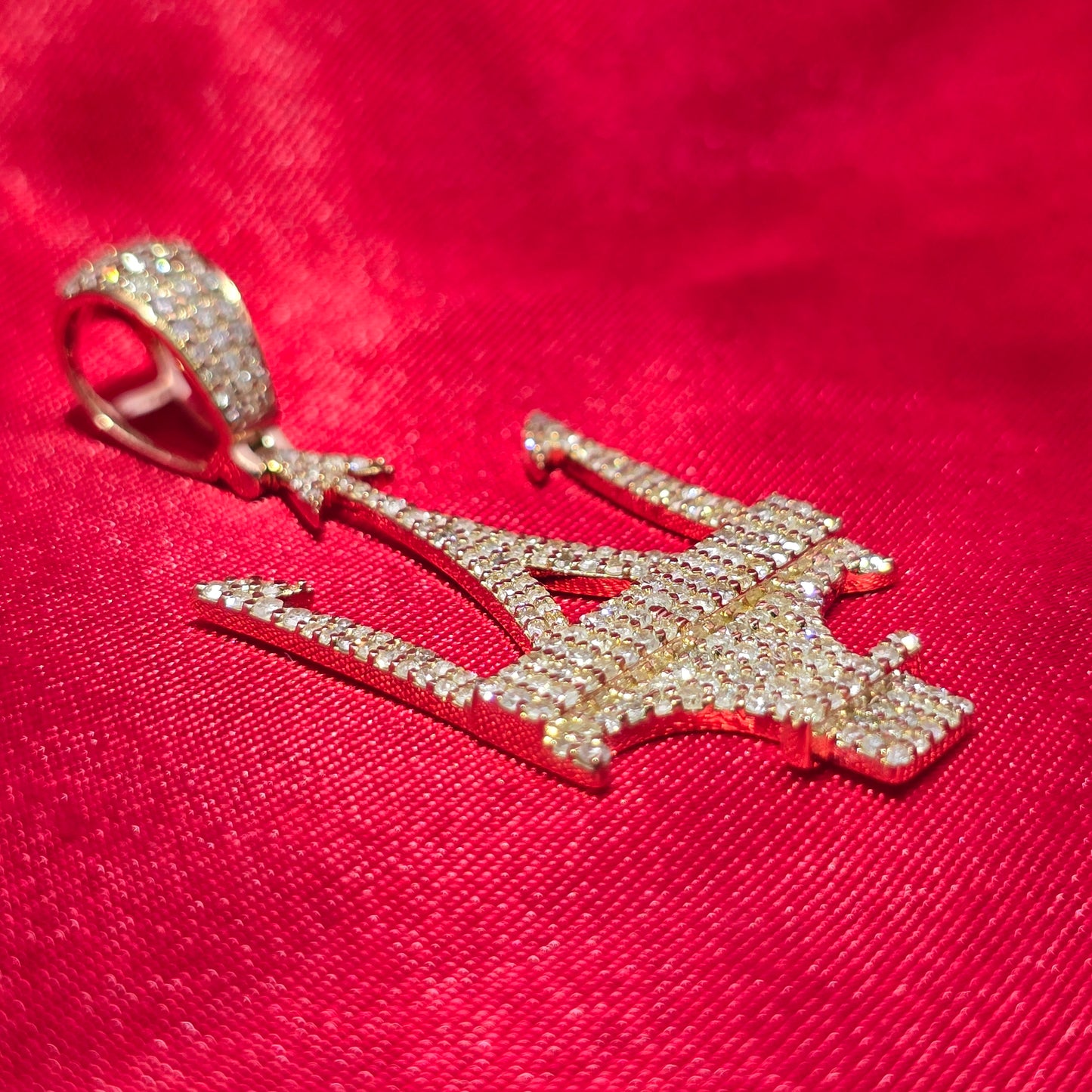 10k Yellow Gold Diamond Maserati Car Pendant 1.50 ctw