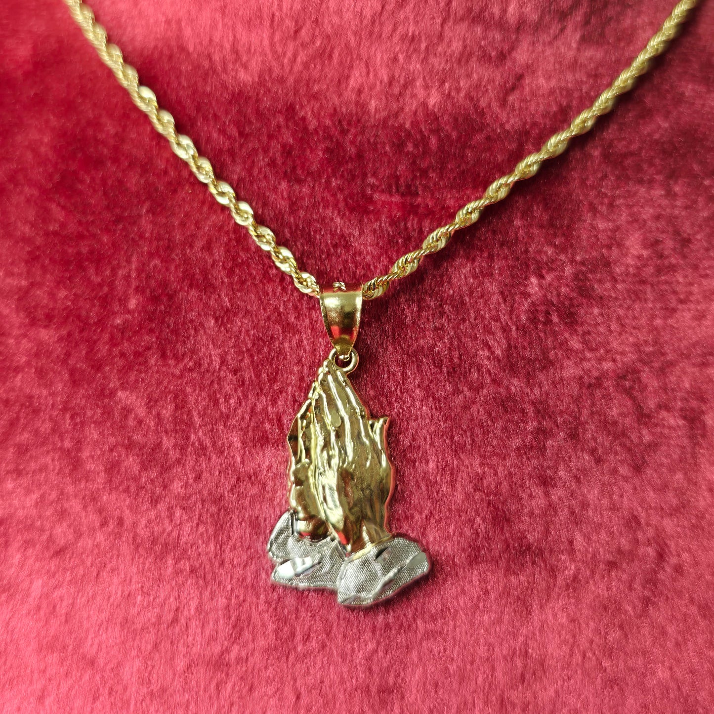 10K Two Tone Gold Praying Hands Pendant with 10K Rope Chain 20"