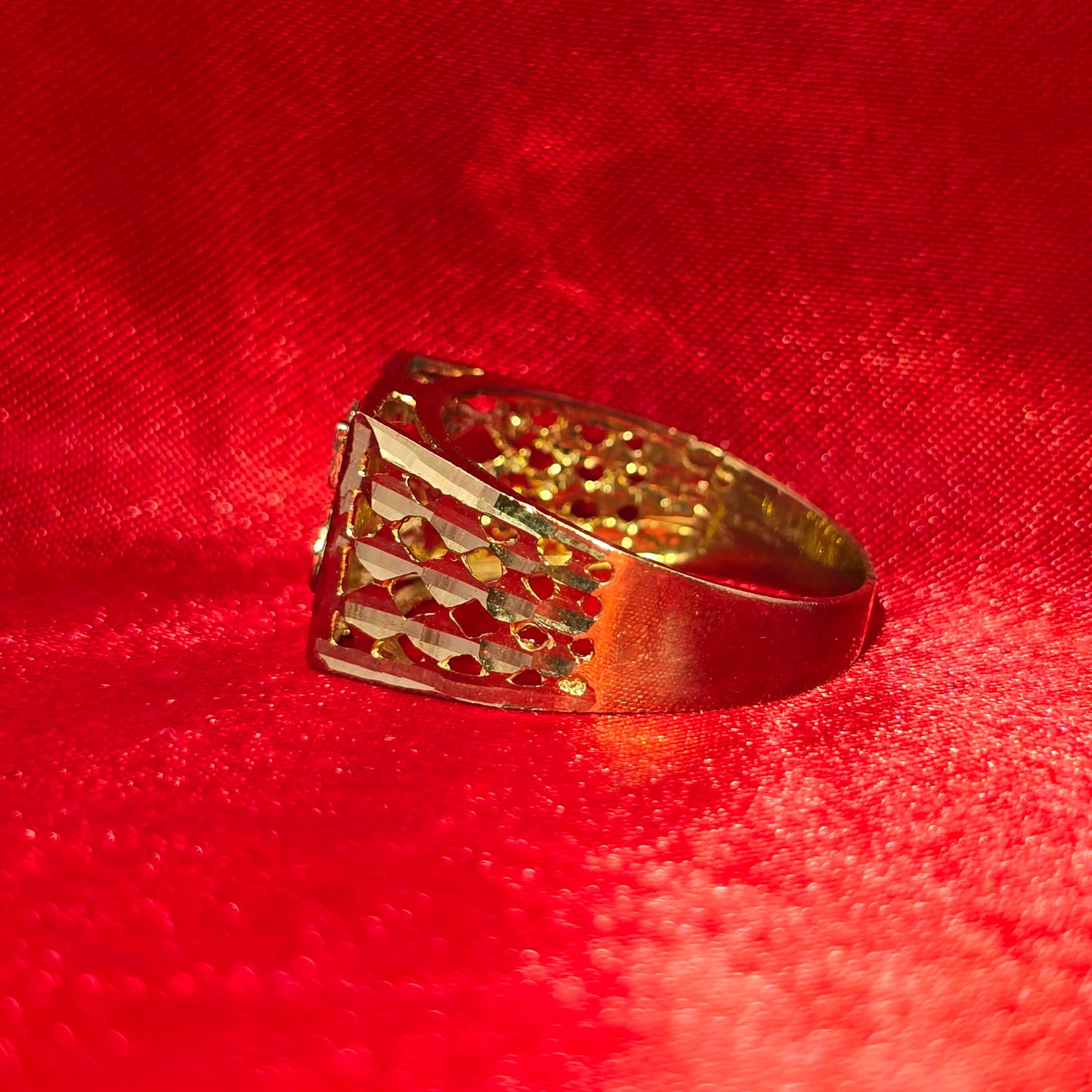 10K Mens Initial "S" Gold RIng