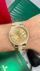 36mm Daydate President
Double Quickset - 18k Yellow Gold - Aftermarket 18k solid links Italian bracelet - 6.00ct
W serial 1995 year - watch and generic box