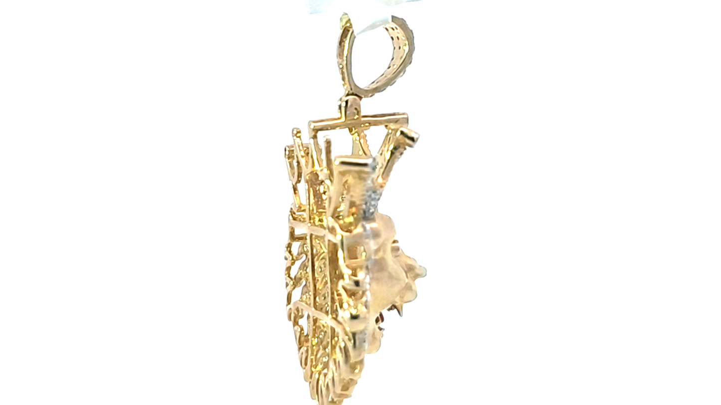 Majestic Lion Pendant 10K Yellow Gold 1.0ctw Diamond