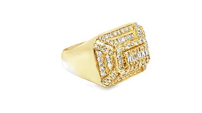 Exquisite Diamond Ring 2.15 Ct. Diamond 10K Yellow Gold