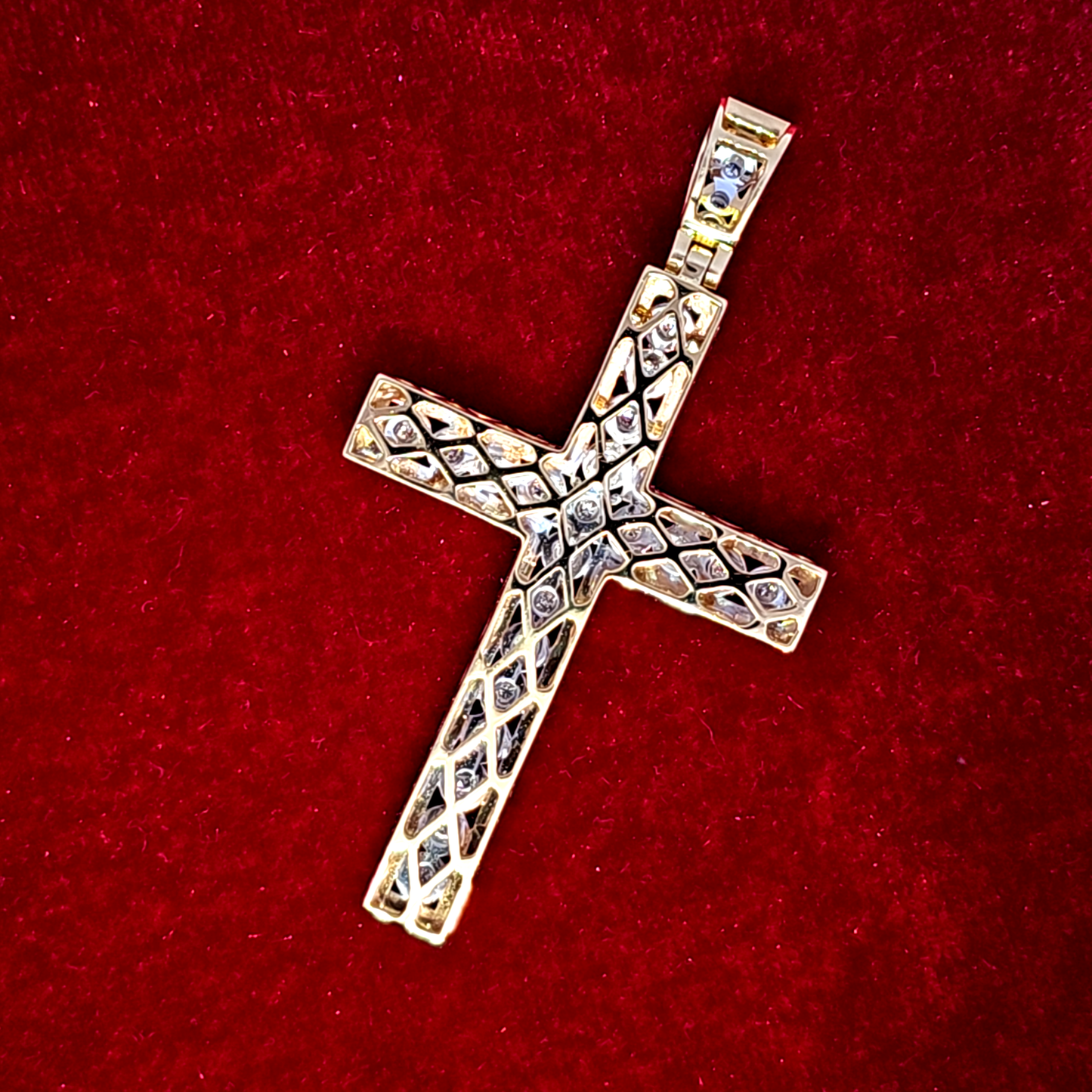 Diamond Cross Pendant 0.92 ct. 10K Yellow Gold