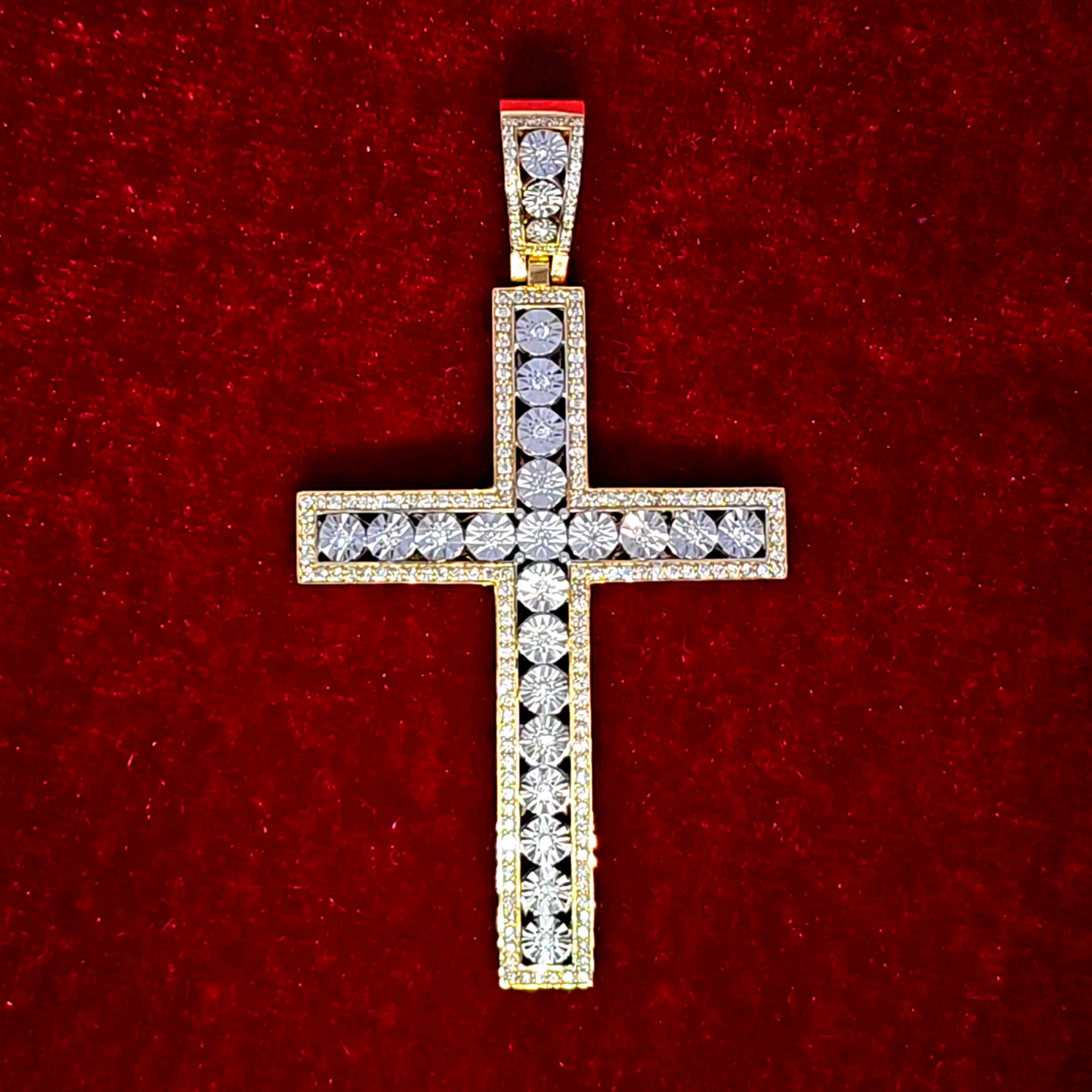 Diamond Cross Pendant 0.92 ct. 10K Yellow Gold