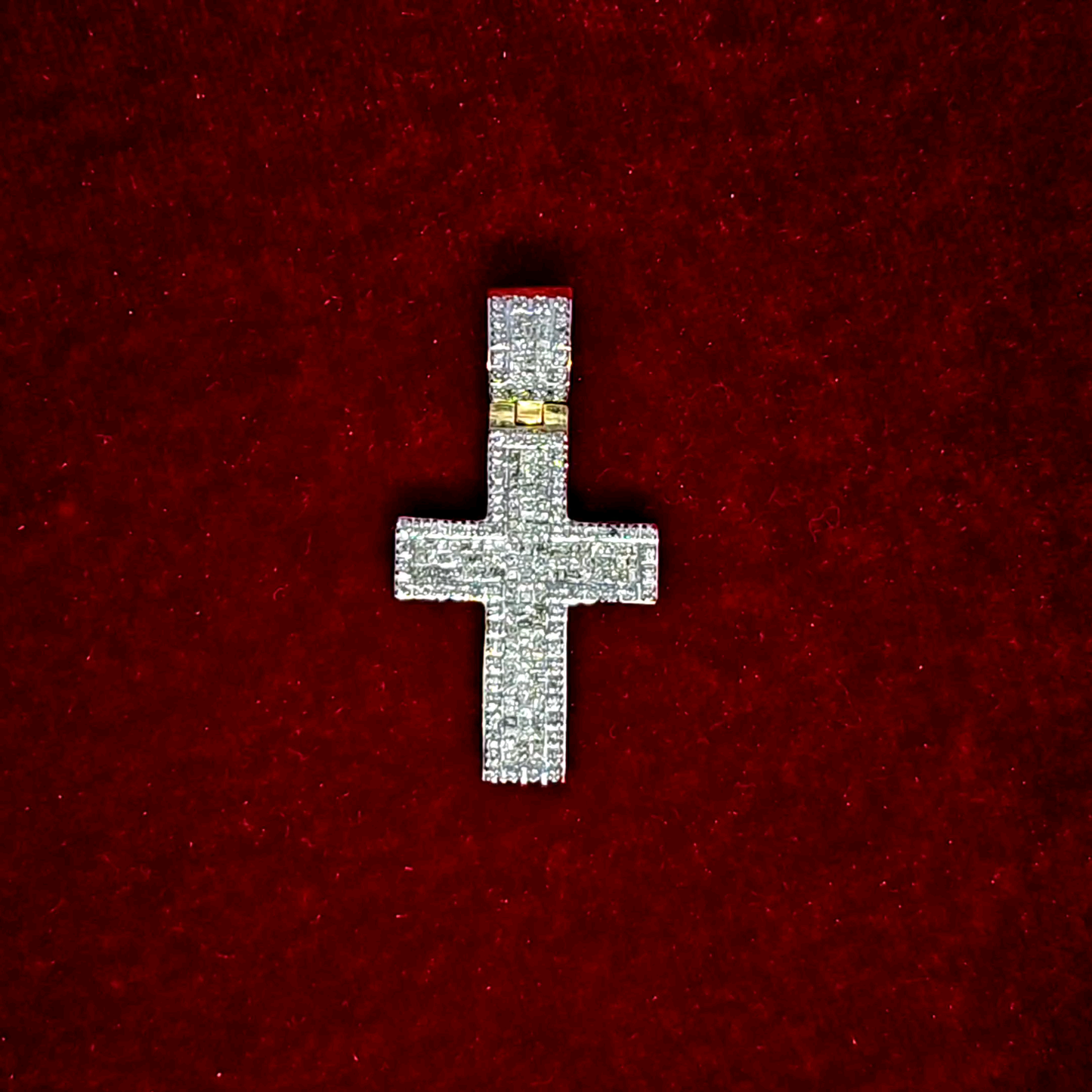 Diamond Cross Pendant 1.00 ct. 10K Yellow Gold