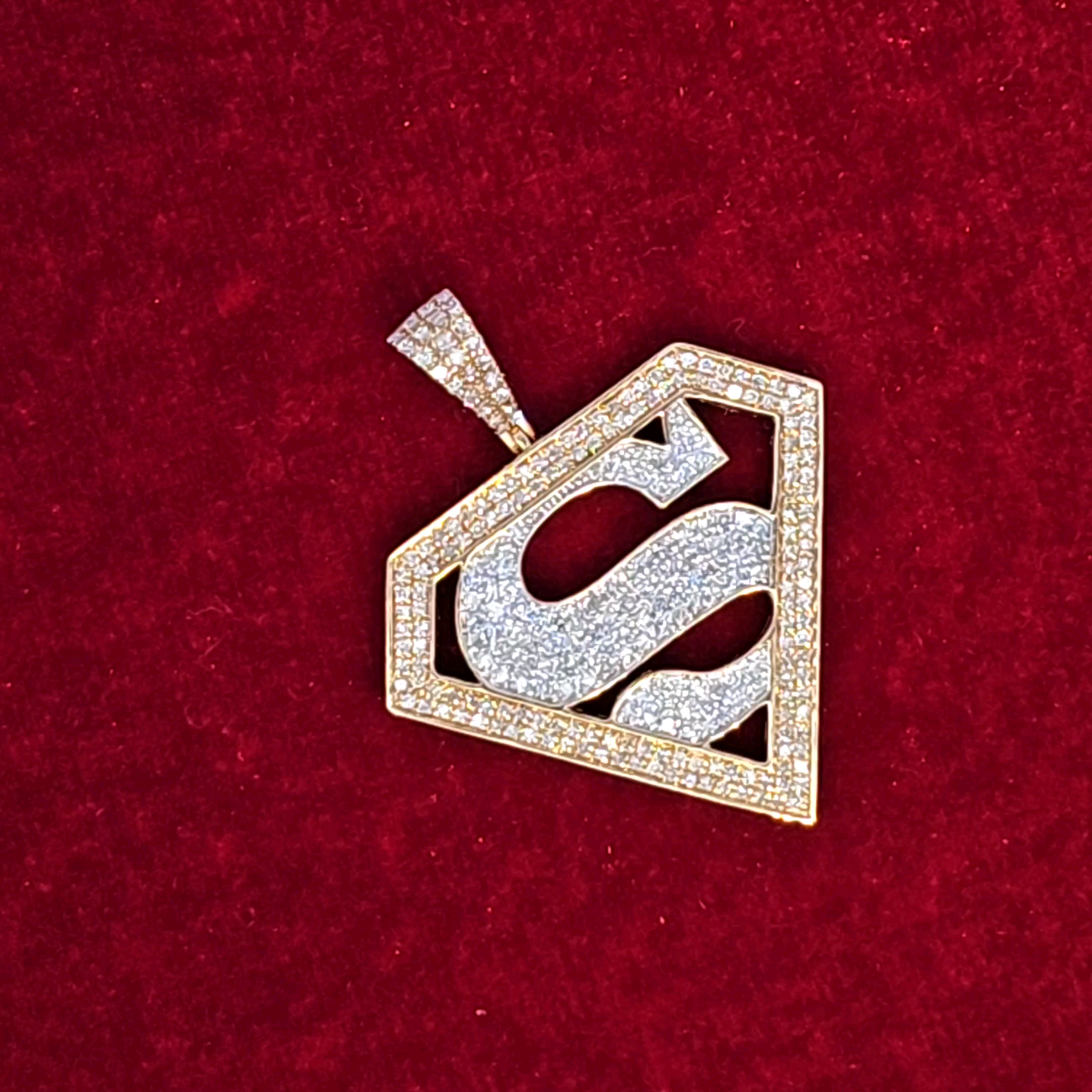 Superhero Pendant 0.74 ct. Diamond 10K Yellow Gold