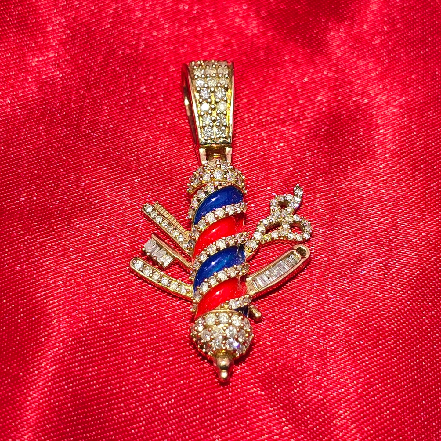 10k Yellow Gold Diamond Barber Pole Pendant 0.50ctw