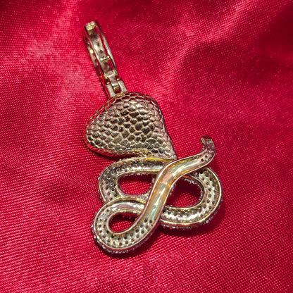10k Yellow Gold Diamond Snake Pendant 1/5 ctw