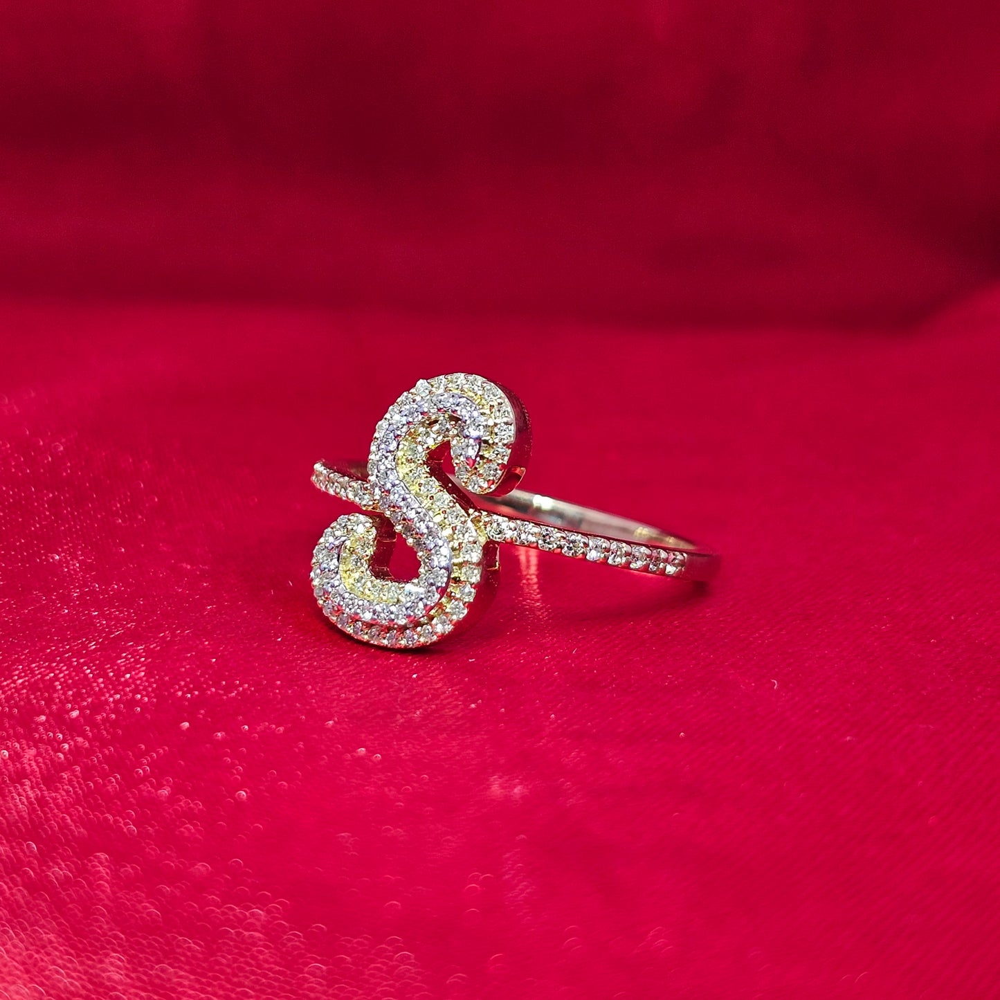 "S" Initial Ring 0.26 ctw Diamond 10K Yellow Gold