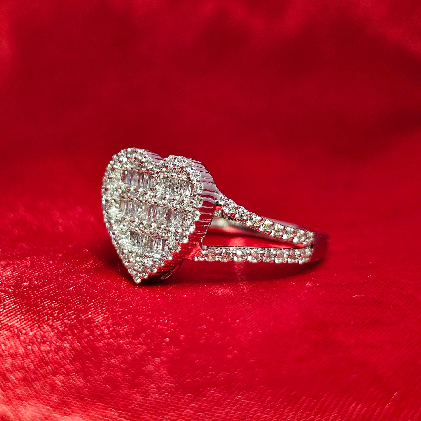 Heart Ring 1.02 ctw Diamond 10K White Gold