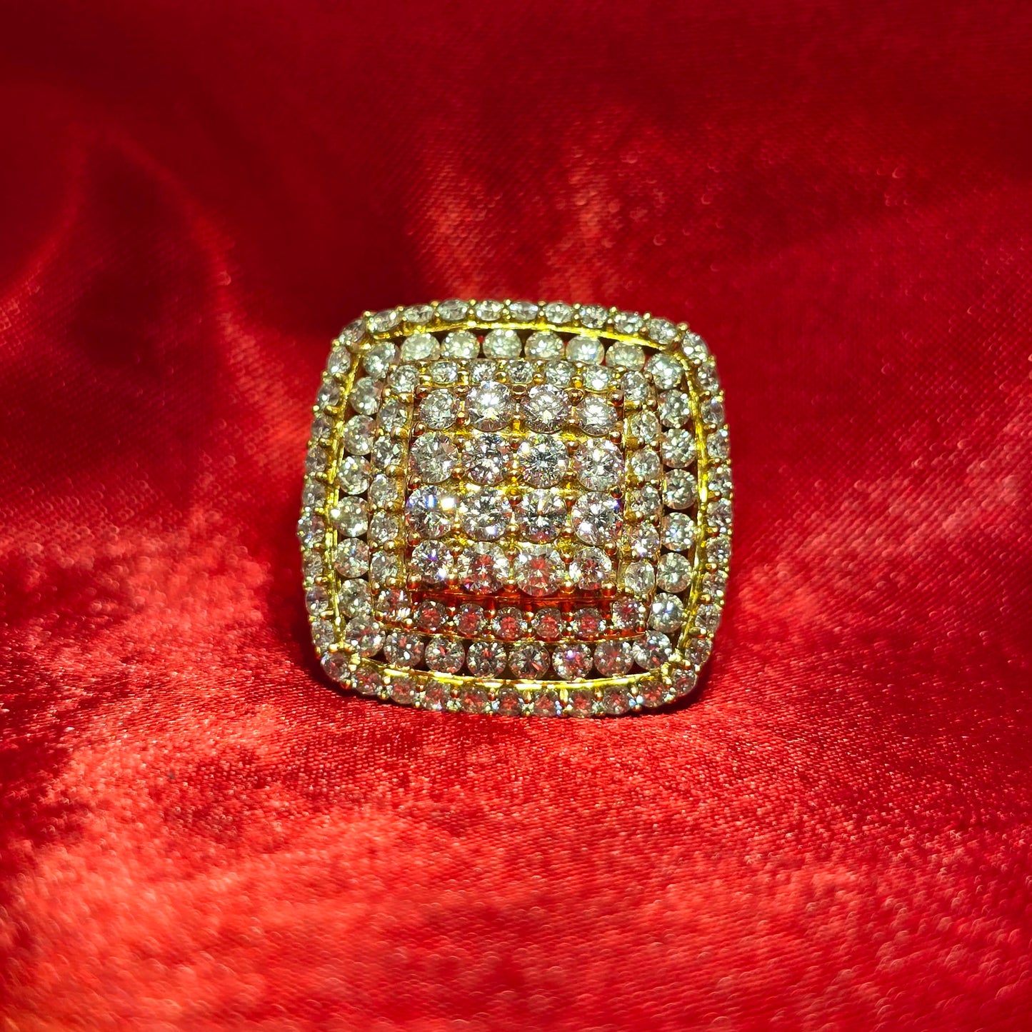 Round Cut Ring 5.10 ctw Diamond 14K Yellow Gold