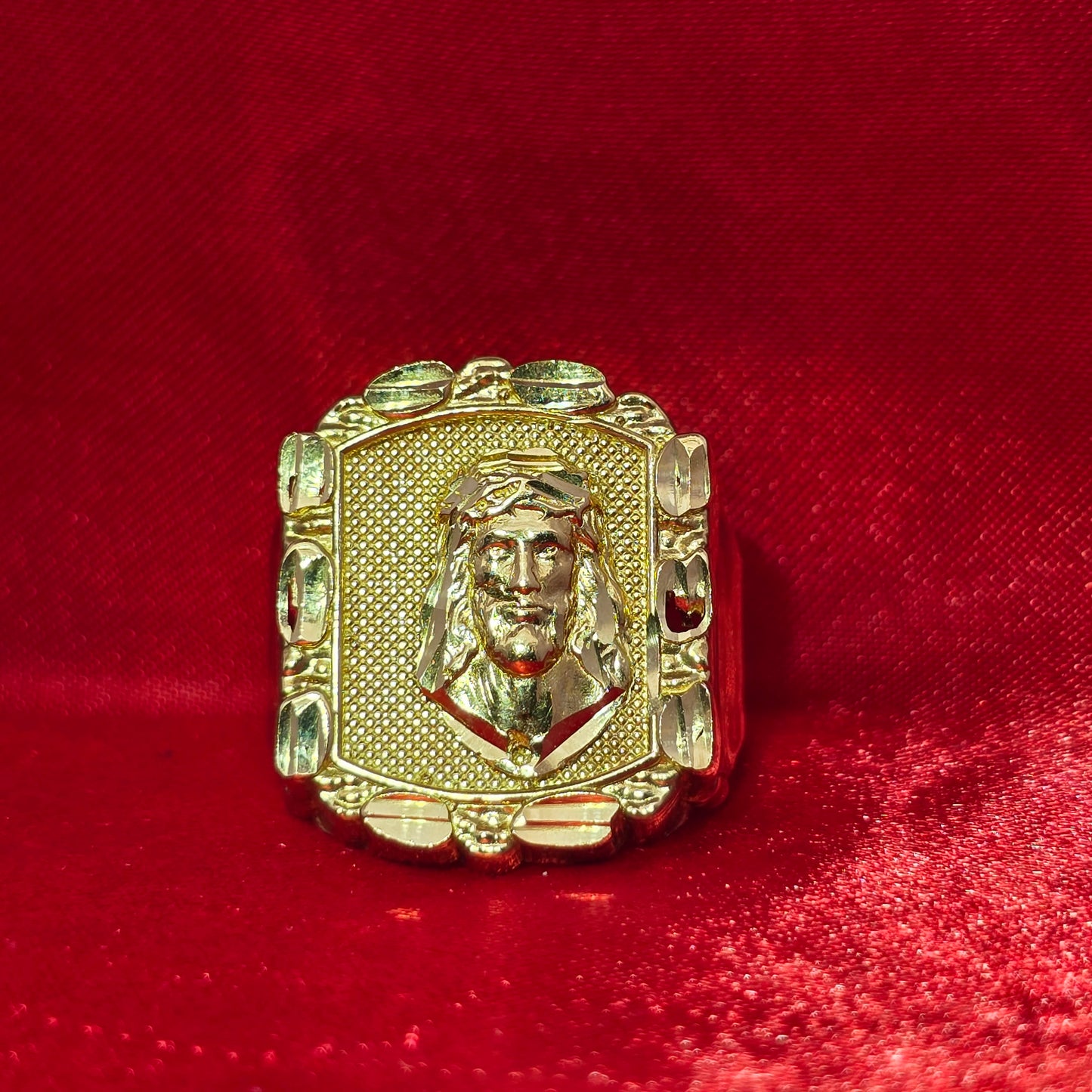 10K Mens Jesus Head Stylish Gold Ring
