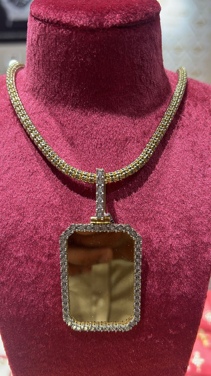 Rectangular Memory Pendant 0.23CTW with 10K Ice Chain
